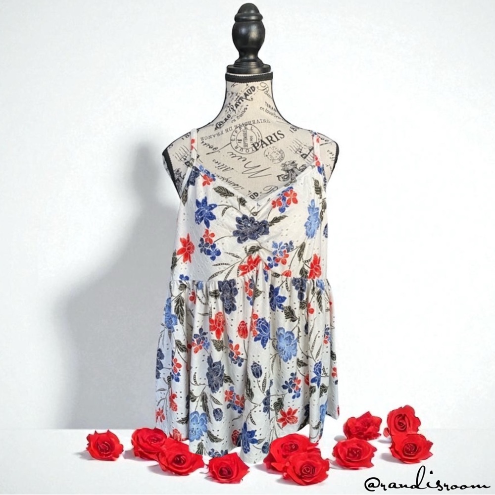 EUC Torrid Women’s Sleeveless V-Neck Floral Babydoll Camisole Top SZ 1 (14-16)